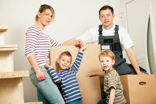 Customer complaint review for a man with van service